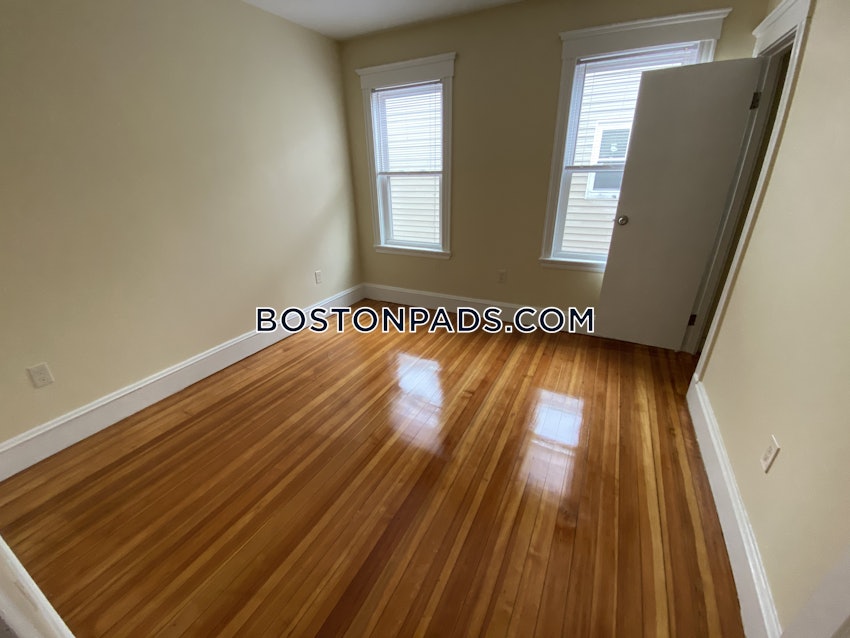 BOSTON - DORCHESTER - CENTER - 4 Beds, 1 Bath - Image 1