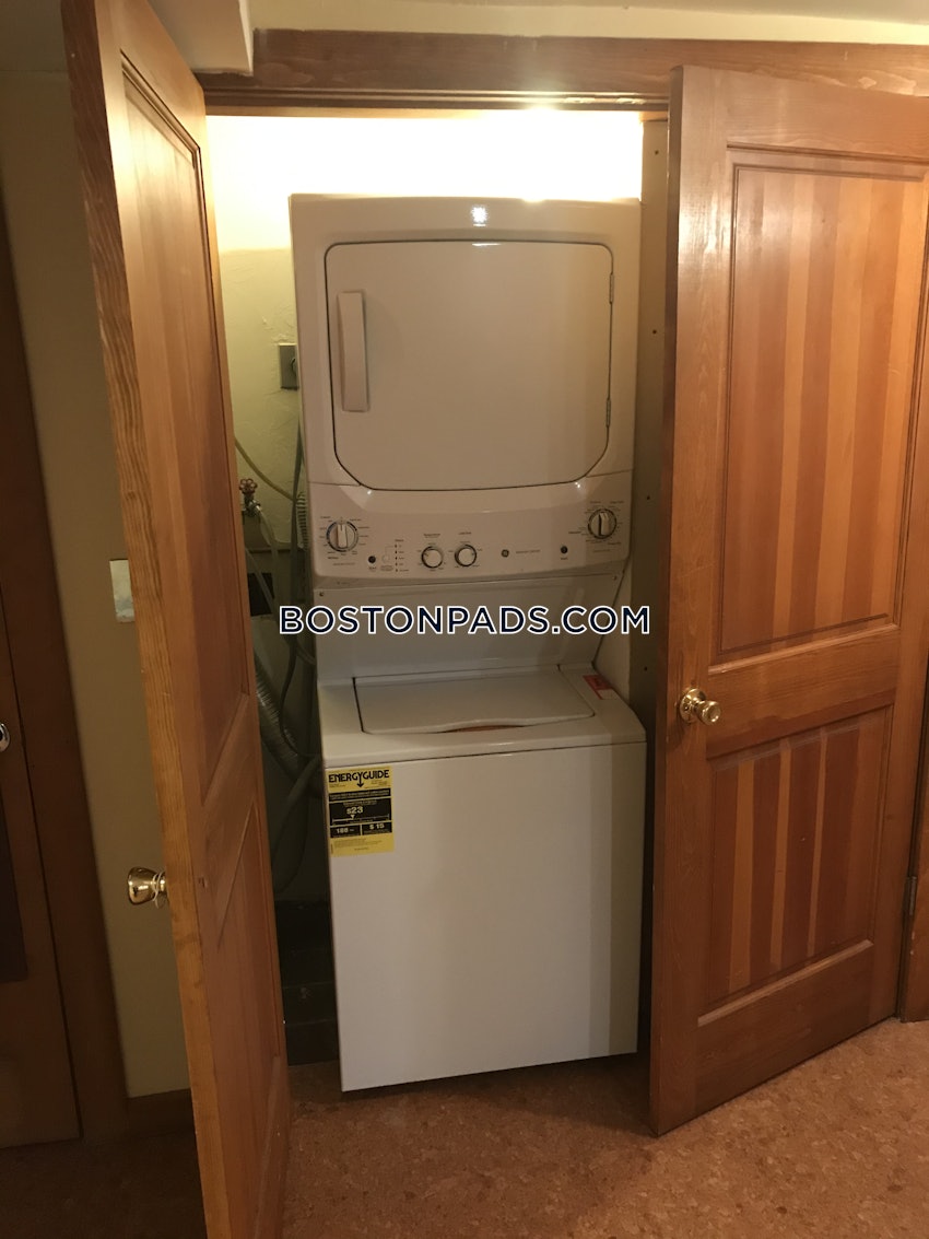 BOSTON - BACK BAY - 2 Beds, 2 Baths - Image 12