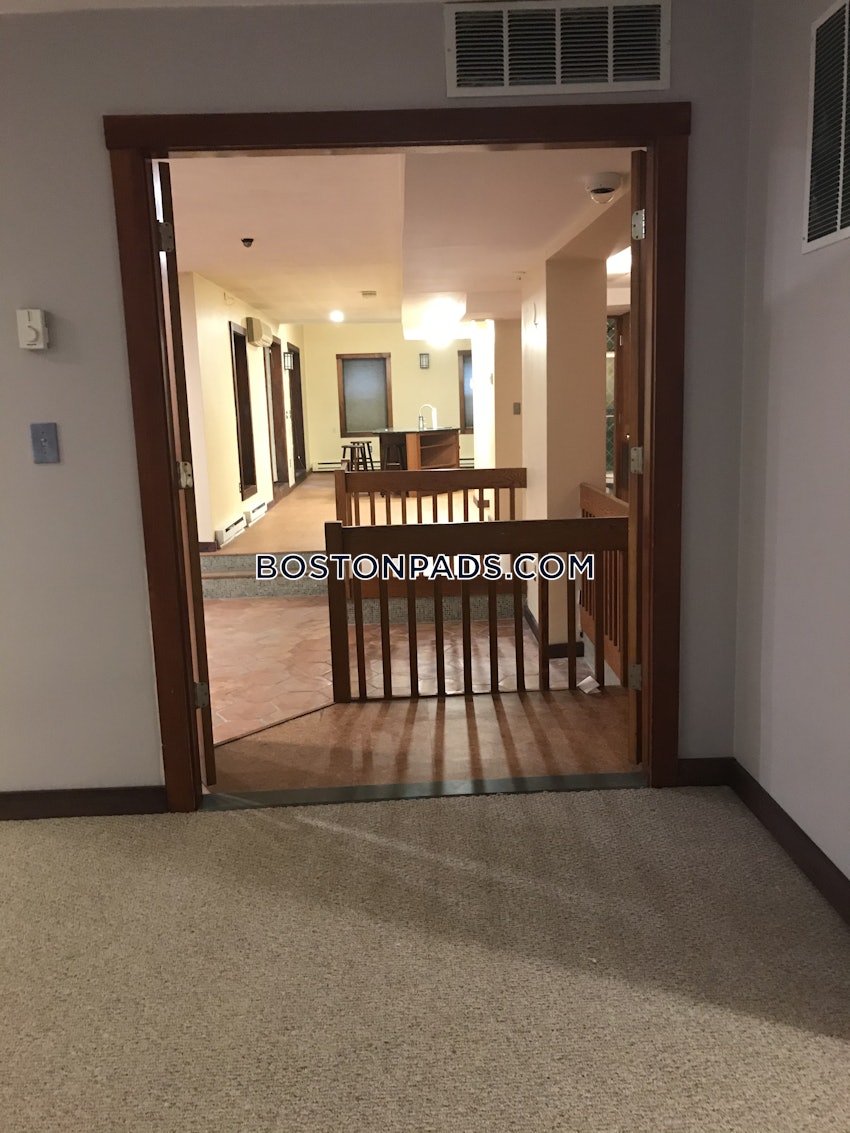 BOSTON - BACK BAY - 2 Beds, 2 Baths - Image 17