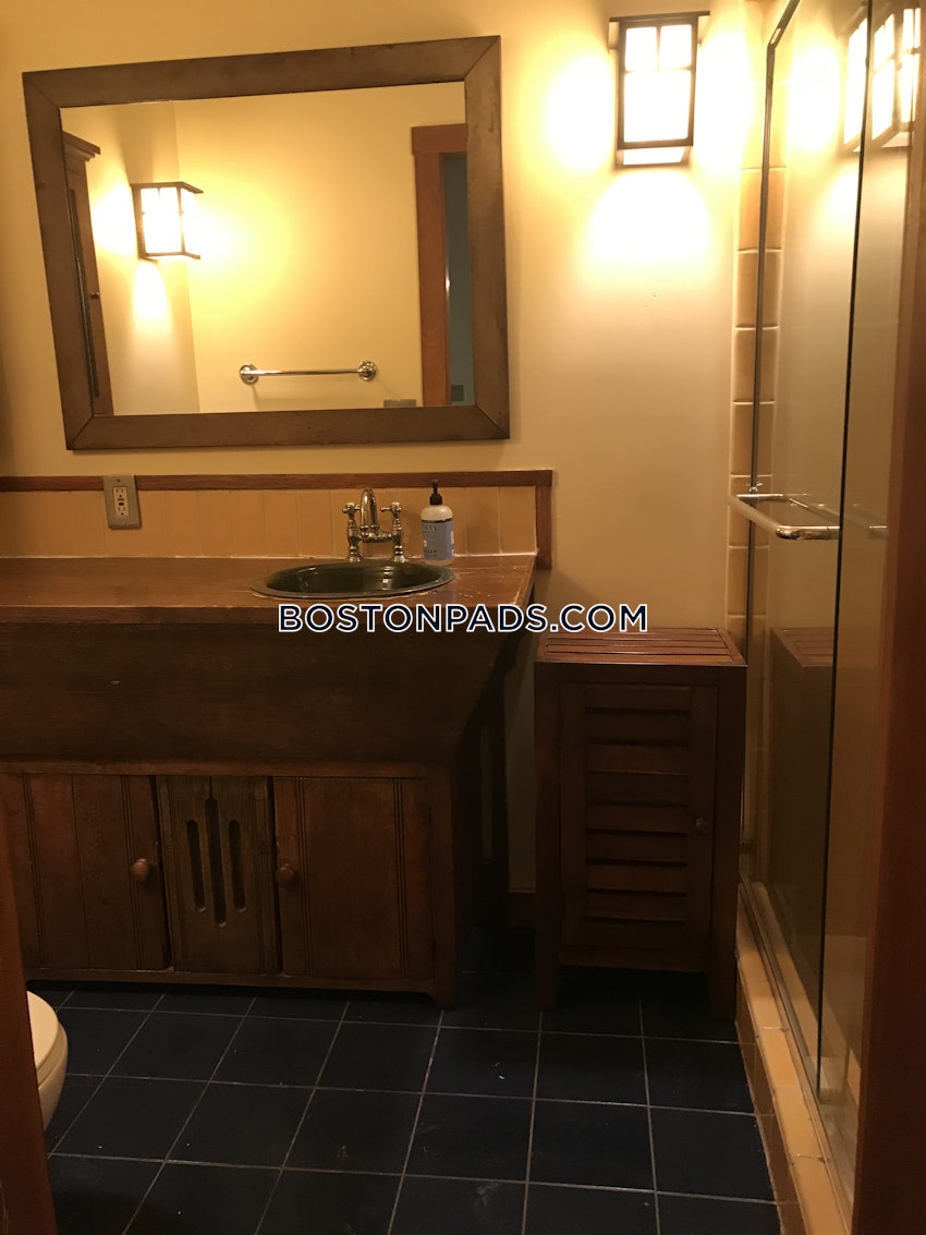 BOSTON - BACK BAY - 2 Beds, 2 Baths - Image 19