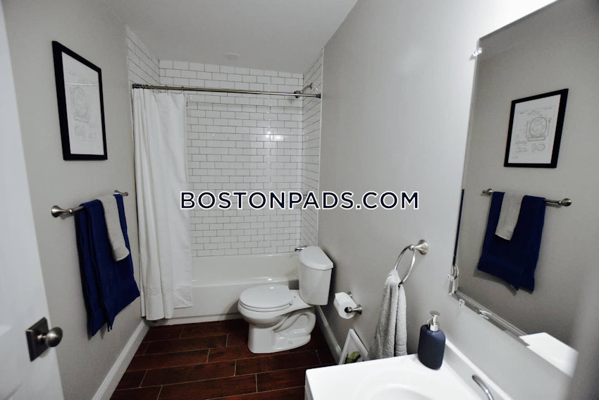 BOSTON - FORT HILL - 4 Beds, 3 Baths - Image 9