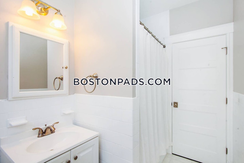 BOSTON - DORCHESTER - SAVIN HILL - 6 Beds, 3 Baths - Image 15