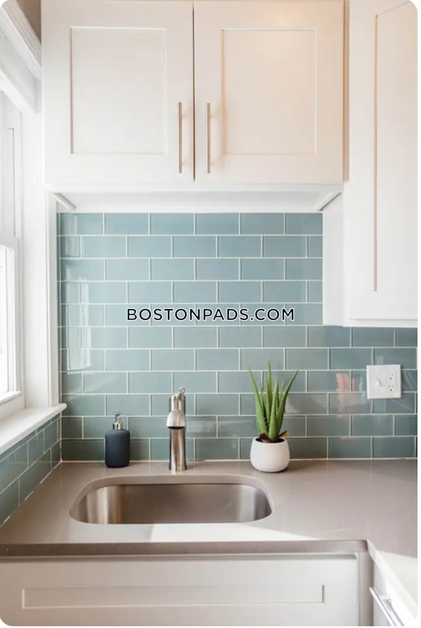 BOSTON - DORCHESTER/SOUTH BOSTON BORDER - 3 Beds, 2 Baths - Image 19