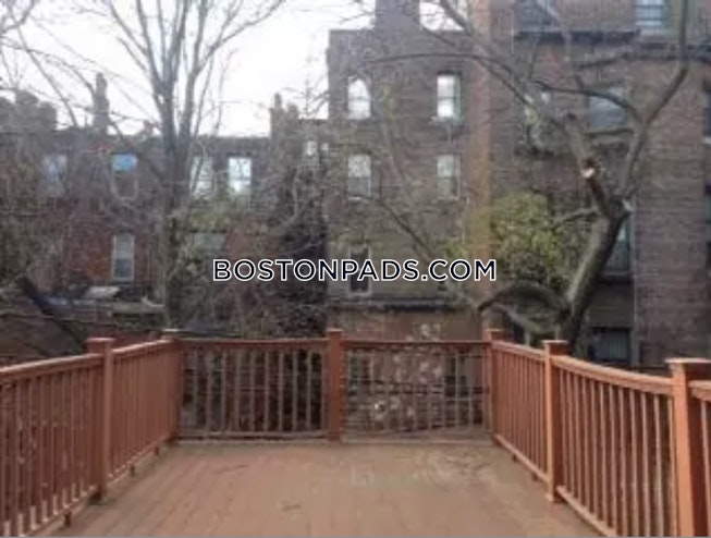 Boston - $4,800+ /mo