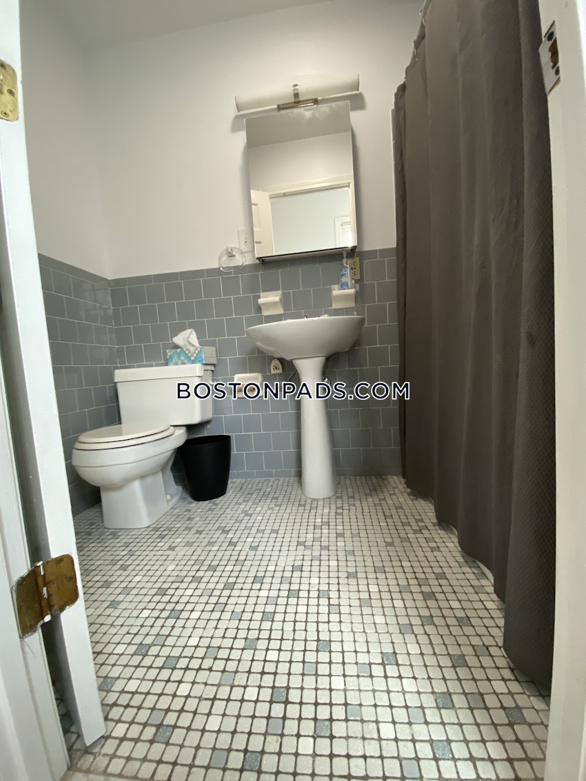 BOSTON - SOUTH BOSTON - EAST SIDE - 2 Beds, 2 Baths - Image 3