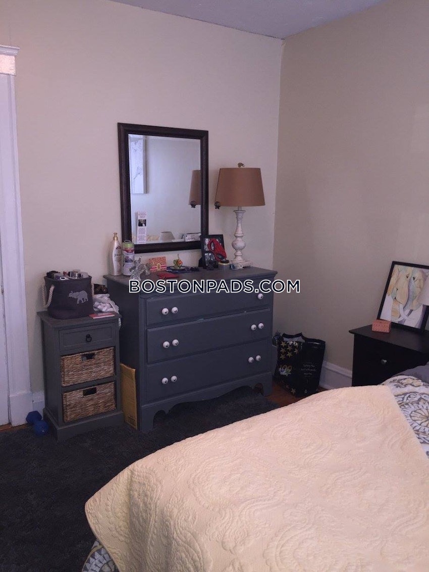 BOSTON - ALLSTON/BRIGHTON BORDER - 2 Beds, 1 Bath - Image 5