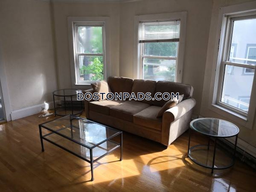 BROOKLINE- BOSTON UNIVERSITY - 4 Beds, 3 Baths - Image 7