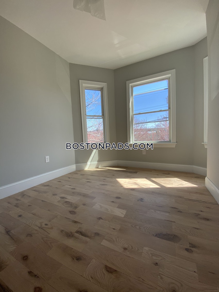 BOSTON - EAST BOSTON - ORIENT HEIGHTS - 4 Beds, 2 Baths - Image 24