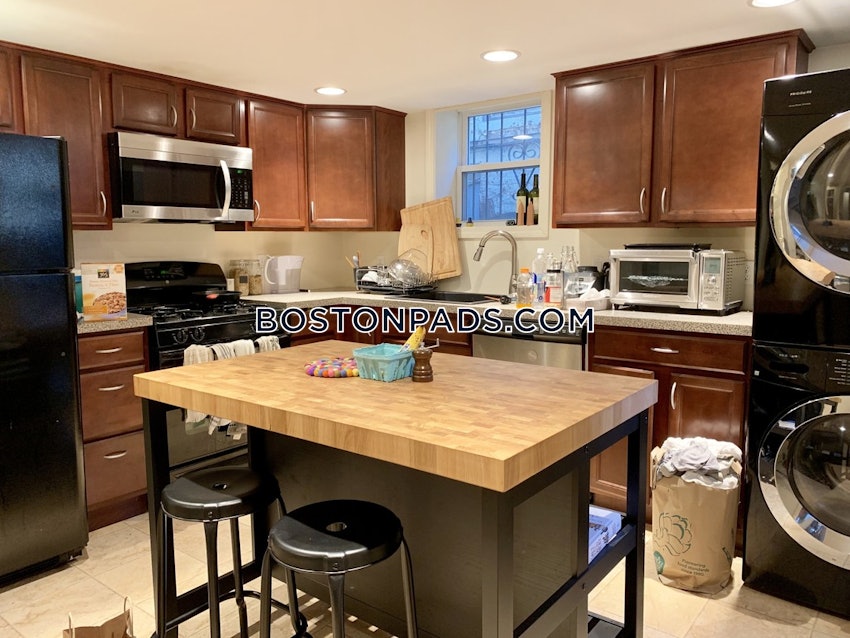 BOSTON - BEACON HILL - 2 Beds, 1.5 Baths - Image 1