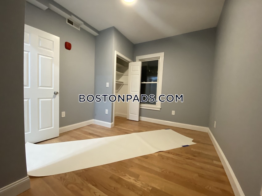 CAMBRIDGE- EAST CAMBRIDGE - 6 Beds, 2 Baths - Image 7