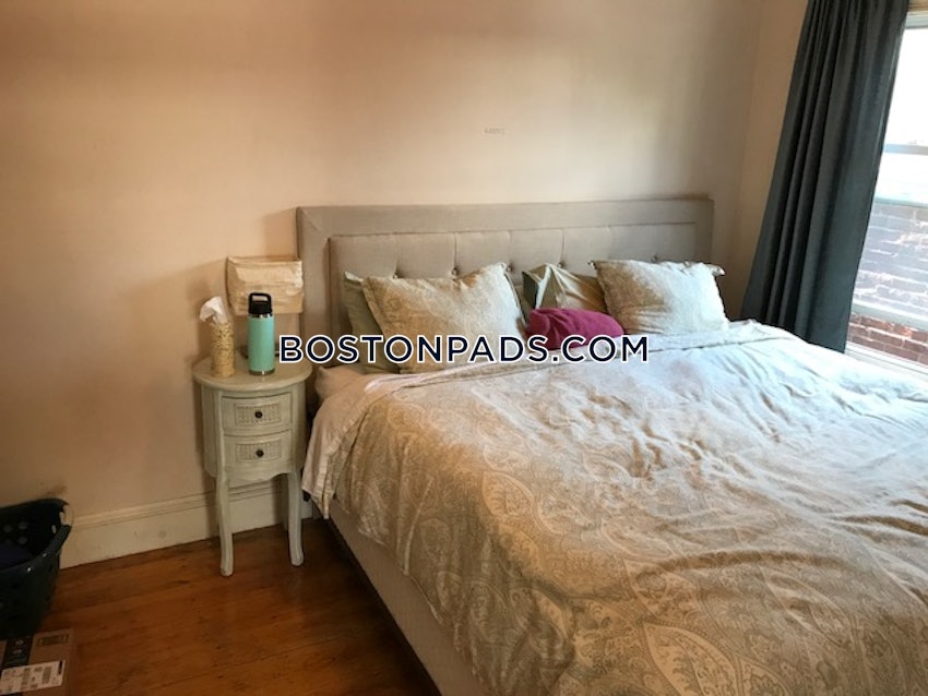 CAMBRIDGE - LECHMERE - 2 Beds, 1 Bath - Image 12