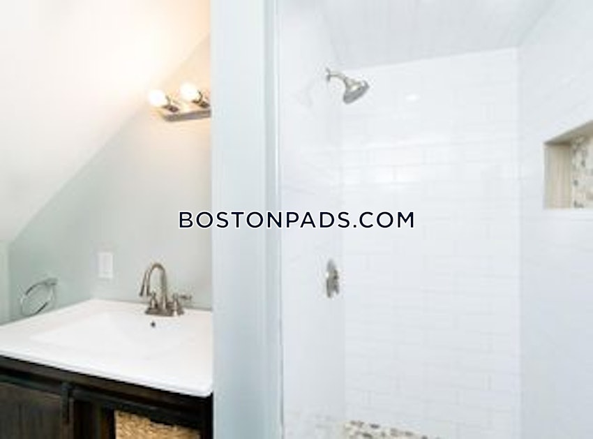 BOSTON - CHARLESTOWN - 3 Beds, 2 Baths - Image 15
