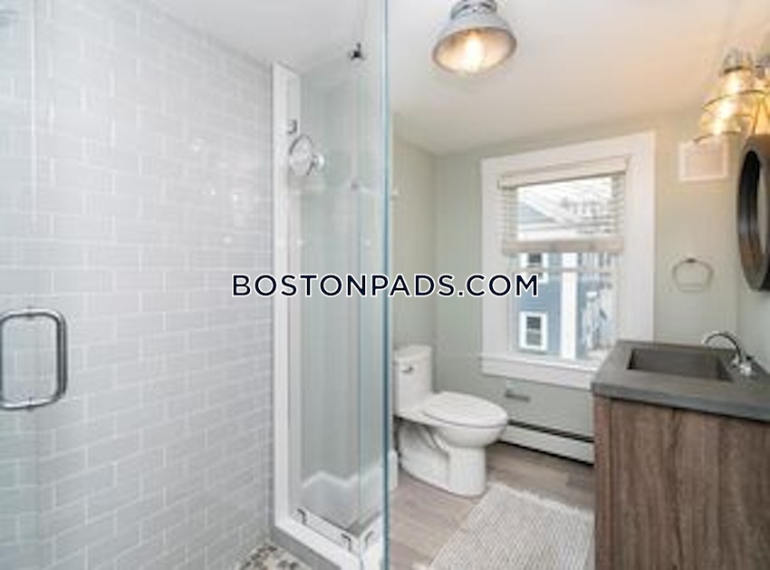 BOSTON - CHARLESTOWN - 3 Beds, 2 Baths - Image 14