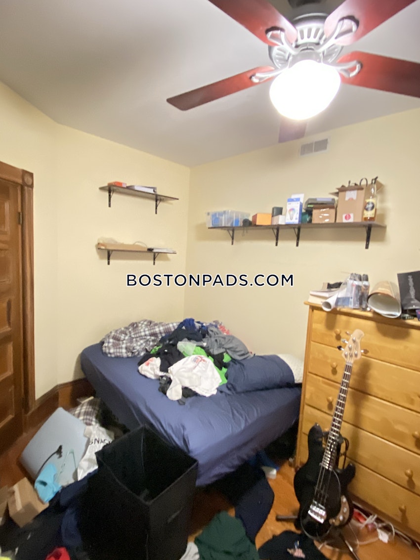 BOSTON - MISSION HILL - 5 Beds, 2 Baths - Image 7
