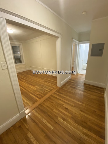 Boston - 1 Beds, 1 Baths