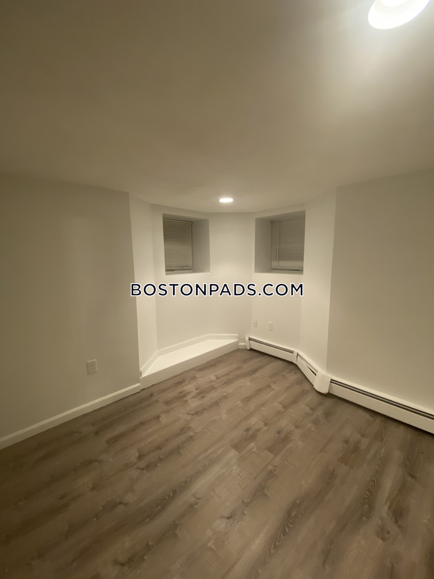 MEDFORD - MEDFORD SQUARE - 2 Beds, 1 Bath - Image 13