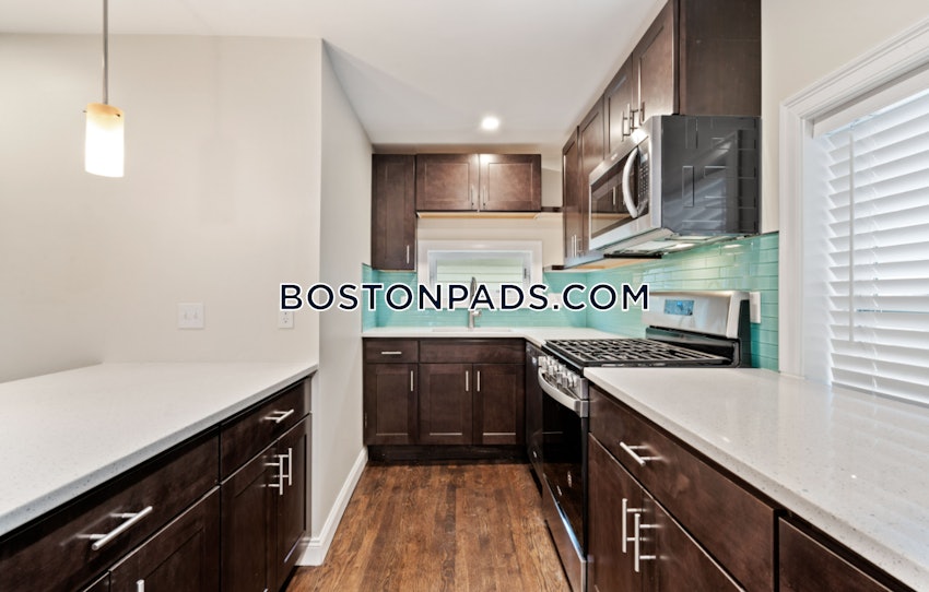 BOSTON - BRIGHTON - OAK SQUARE - 4 Beds, 4 Baths - Image 1