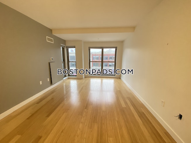 Boston - $2,875+ /mo