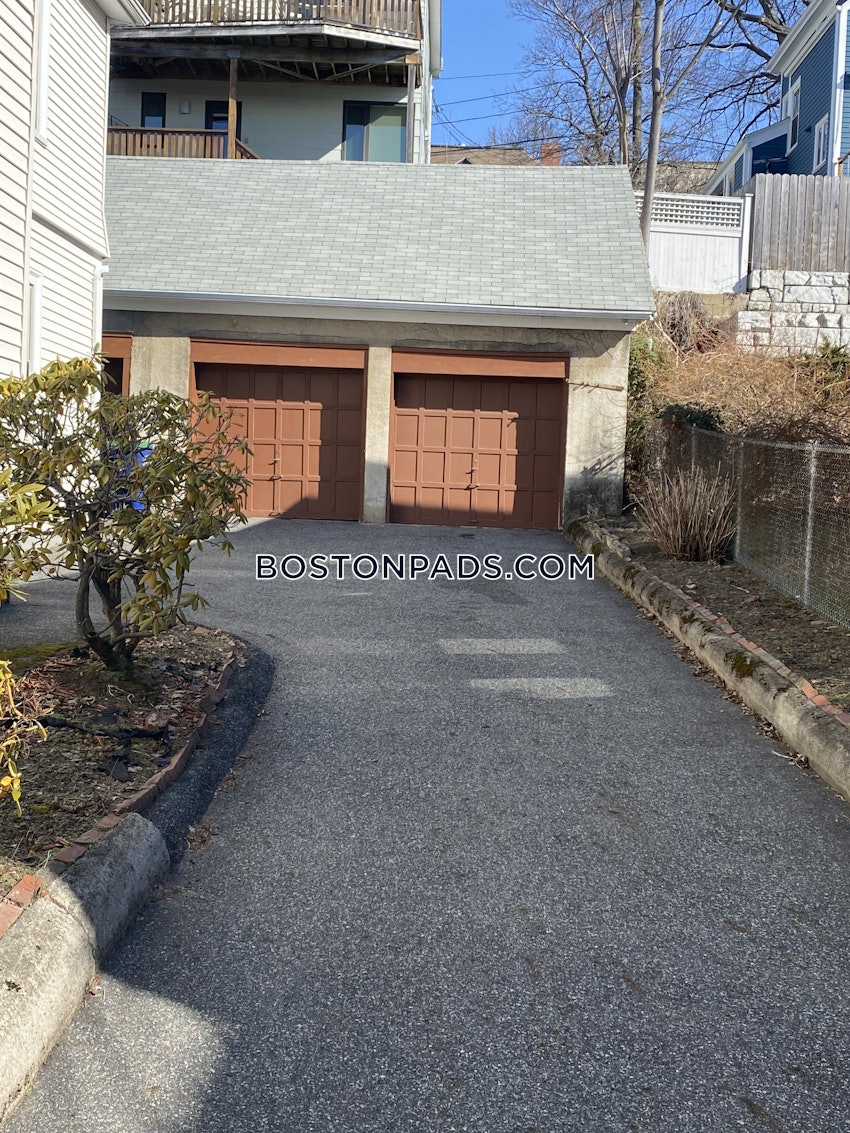 SOMERVILLE - SPRING HILL - 5 Beds, 2 Baths - Image 29