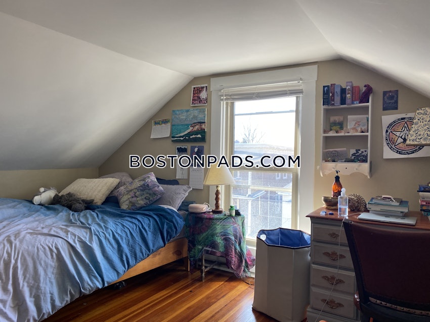 SOMERVILLE - SPRING HILL - 5 Beds, 2 Baths - Image 12