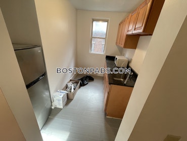 Boston - 2 Beds, 1 Baths