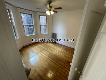 Boston - 2 Beds, 1 Baths