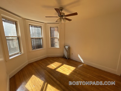 Allston Renovated 1 bed 1 Bath available NOW on Scottfield Rd in Allston! Boston - $2,100