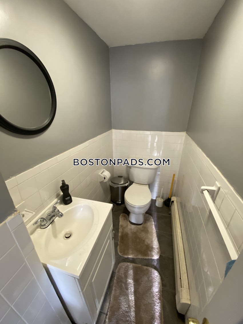 BOSTON - NORTHEASTERN/SYMPHONY - 4 Beds, 1.5 Baths - Image 12