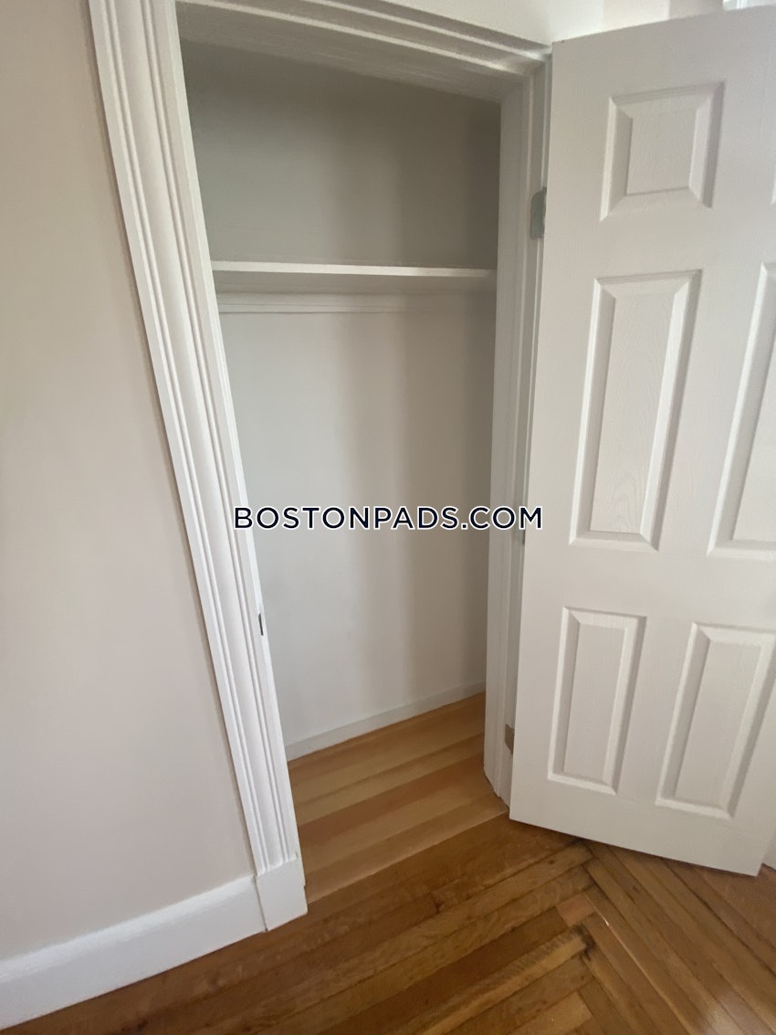 BOSTON - LOWER ALLSTON - 4 Beds, 2 Baths - Image 19