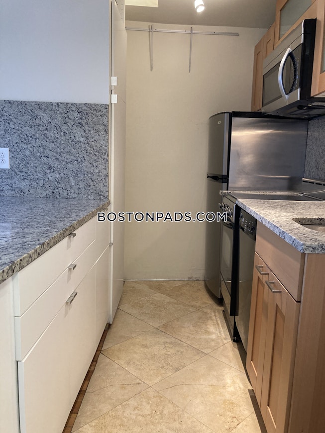 Boston - $2,770+ /mo