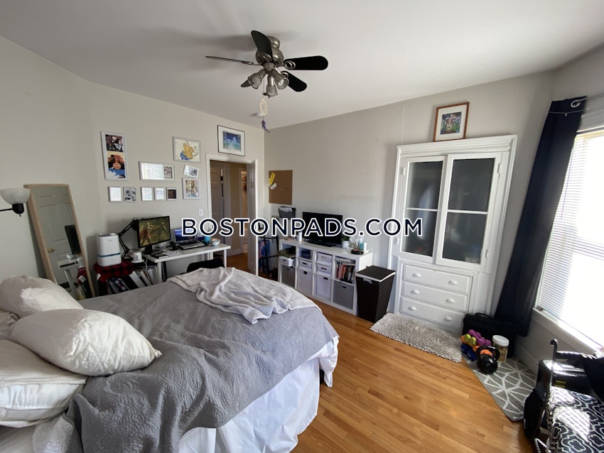 SOMERVILLE- WEST SOMERVILLE/ TEELE SQUARE - 4 Beds, 2 Baths - Image 18