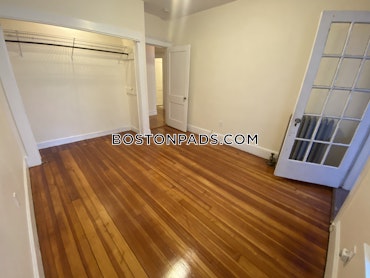 Boston - 4 Beds, 2 Baths