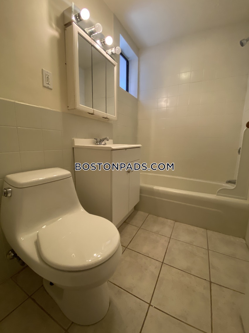 BOSTON - ALLSTON - 4 Beds, 2 Baths - Image 44