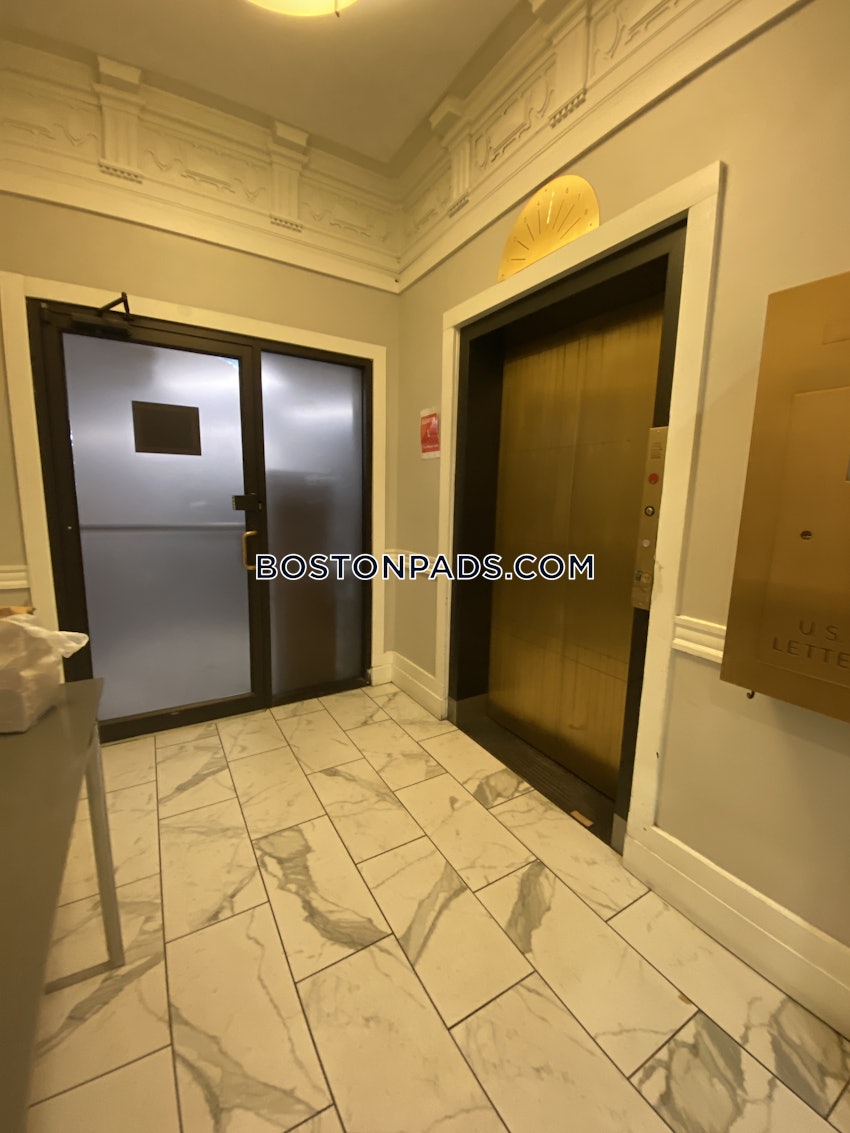 BOSTON - NORTHEASTERN/SYMPHONY - 1 Bed, 1 Bath - Image 11