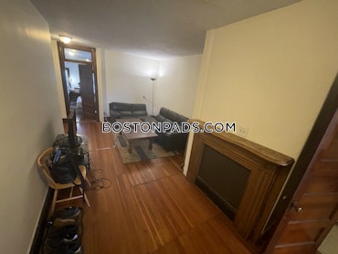 Boston - 3 Beds, 1 Baths