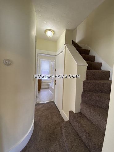 Boston - 3 Beds, 1 Baths