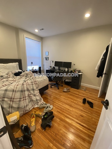 Boston - 3 Beds, 1 Baths