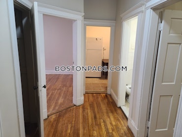 Boston - 2 Beds, 1 Baths