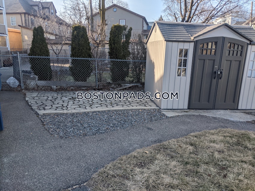 BOSTON - MATTAPAN - 3 Beds, 1.5 Baths - Image 18