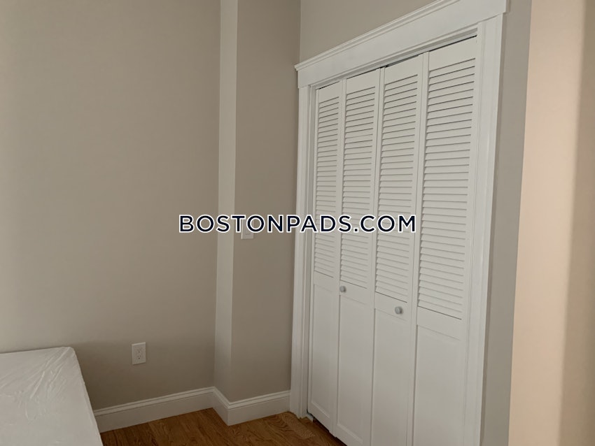 BOSTON - MISSION HILL - 5 Beds, 2 Baths - Image 2