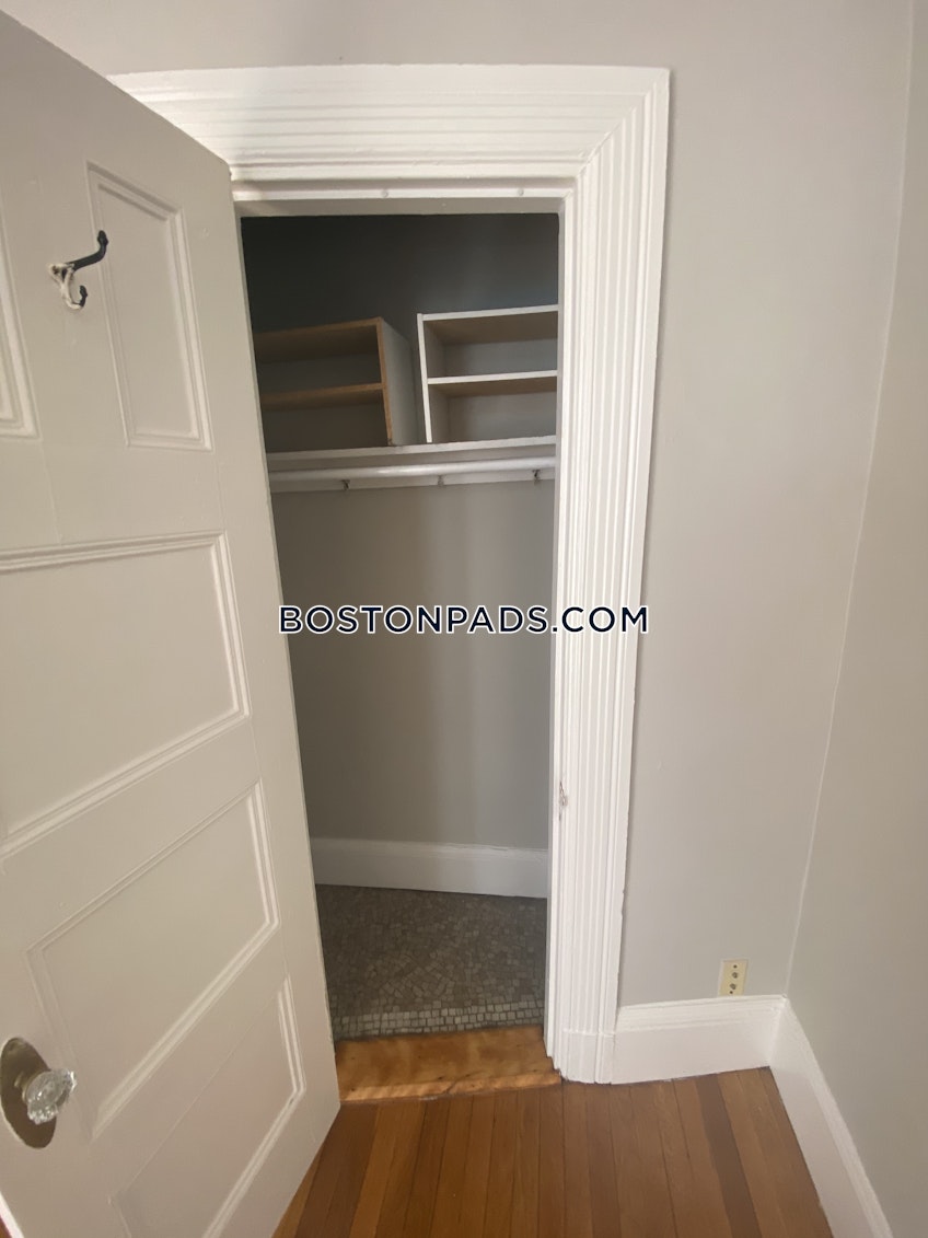 Brookline - $2,700+ /month