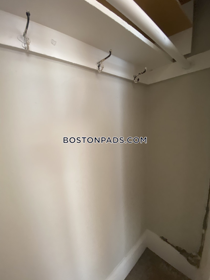 Brookline - $2,700+ /month