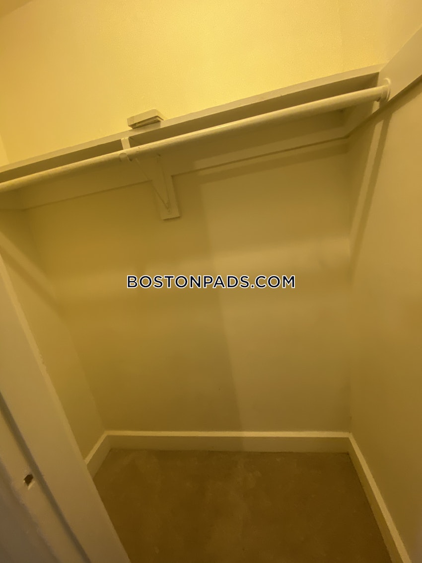 BROOKLINE- COOLIDGE CORNER - 2 Beds, 1 Bath - Image 14