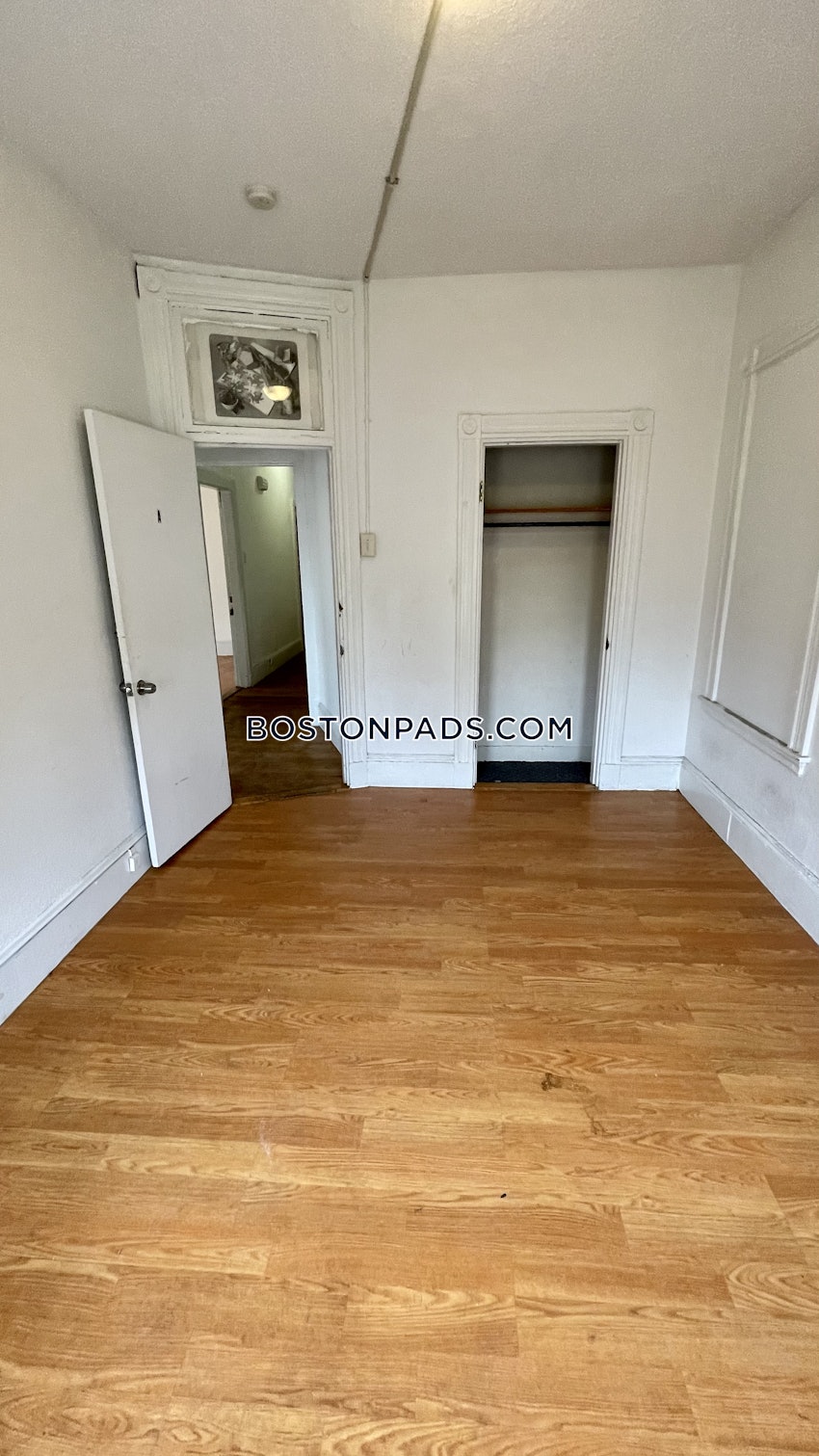 BOSTON - MISSION HILL - 5 Beds, 1 Bath - Image 1