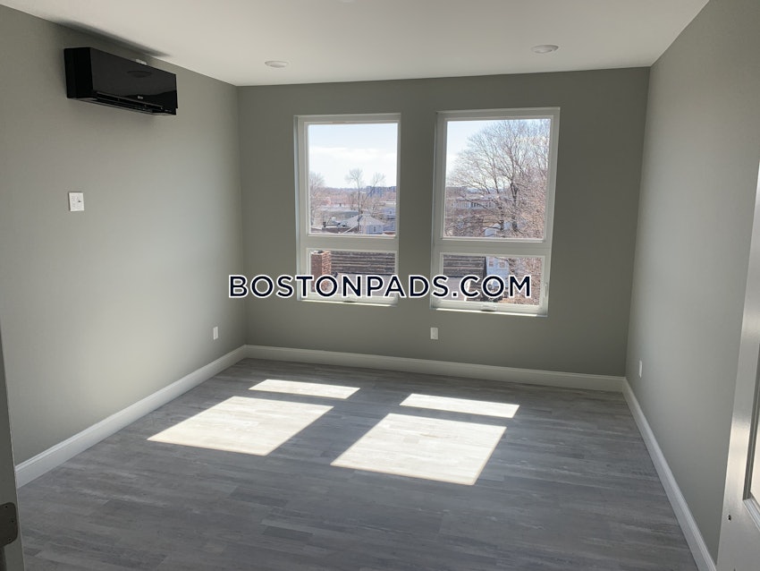 REVERE - 1 Bed, 1 Bath - Image 4