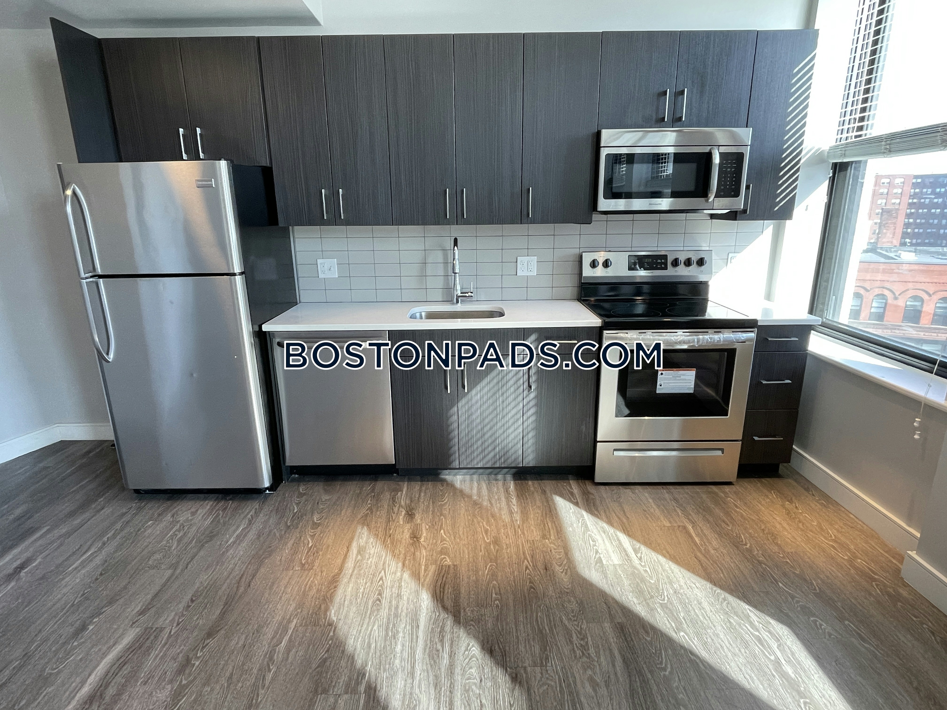 Lynn, MA - 2 Beds, 1 Bath - $2,650 - ID#3834711