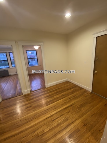 Boston - 2 Beds, 1 Baths