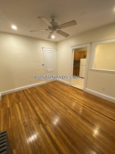 Boston - 2 Beds, 1 Baths