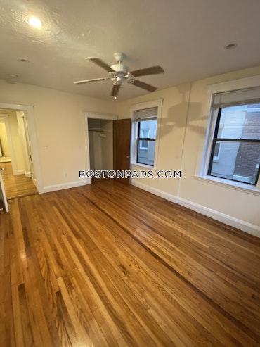 Boston - 2 Beds, 1 Baths