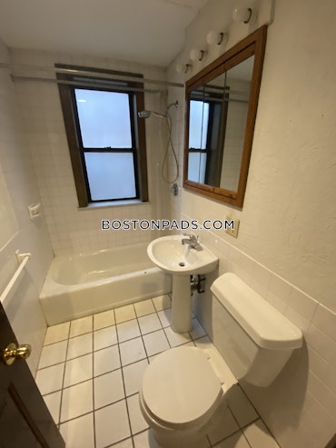 Boston - 2 Beds, 1 Baths